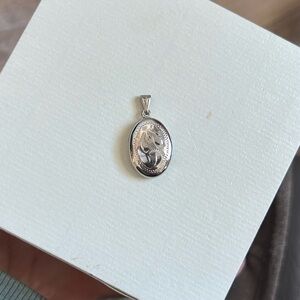Locket sterling Silver stamped STE Pendant Necklace granny grandma keepsake